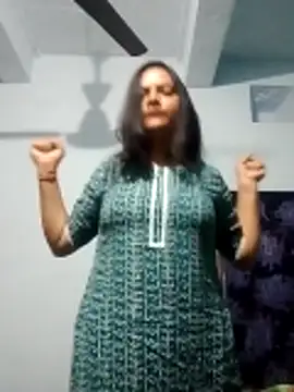 Anushka Singh0 online show from March 2026 01:12:02 AM