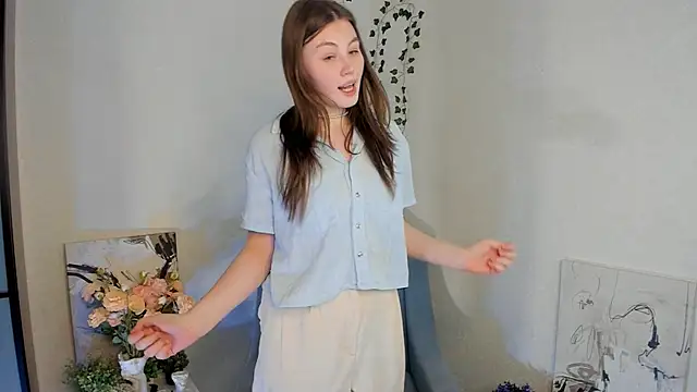 Snapshot of GigiTorros chatting on February 2026 05:03:01 AM GigiTorros online show from February 2026 05:03:01 AM