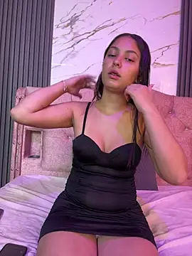 Snapshot of Lucyfer_fire chatting on February 2026 11:30:01 AM Lucyfer fire online show from February 2026 11:30:01 AM