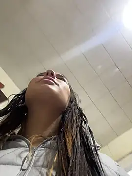 Snapshot of Lucyfer_fire chatting on February 2026 11:32:01 AM Lucyfer fire online show from February 2026 11:32:01 AM