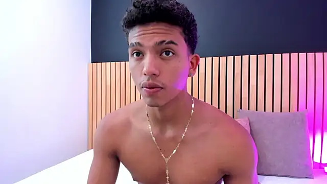 Snapshot of jhoystrong_ chatting on February 2026 07:59:02 PM jhoystrong online show from February 2026 07:59:02 PM