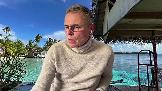 Snapshot of stephcmoi007 chatting on March 2026 01:39:01 PM stephcmoi007 online show from March 2026 01:39:01 PM