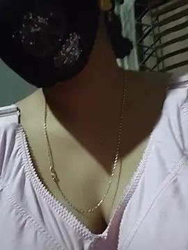 Snapshot of tanisha-me chatting on February 2026 08:38:01 PM tanisha-me online show from February 2026 08:38:01 PM