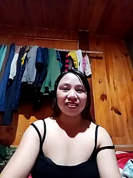 Snapshot of Pretty_girl_2 chatting on March 2026 02:39:02 AM Pretty girl 2 online show from March 2026 02:39:02 AM