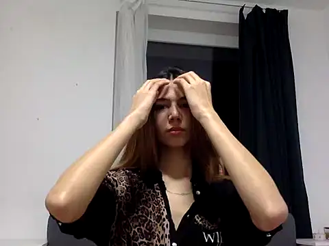 KiraVixenSweet online show from February 2026 07:33:02 PM