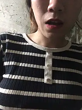 Snapshot of Sukem-mut chatting on February 2026 03:10:01 PM Sukem-mut online show from February 2026 03:10:01 PM