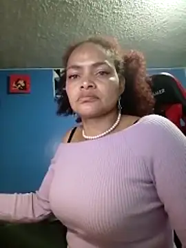 Snapshot of Helensex1 chatting on February 2026 09:24:02 PM Helensex1 online show from February 2026 09:24:02 PM