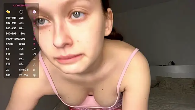 Snapshot of LoryMusetti chatting on May 2026 03:38:02 PM LoryMusetti online show from May 2026 03:38:02 PM