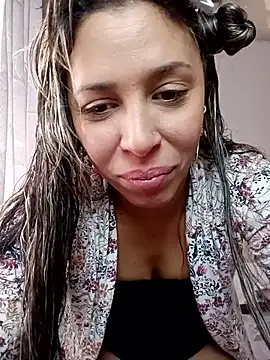 kiki milu online show from April 2026 02:54:01 PM