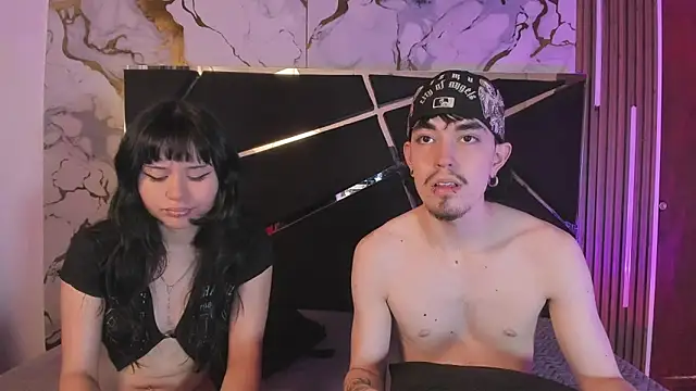 Couple In Heat online show from May 2026 08:36:01 PM