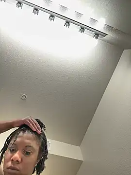 ShortcakeMochaa online show from February 2026 09:22:01 PM