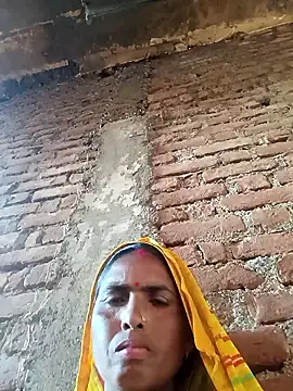 Snapshot of Hot_re83 chatting on March 2026 06:47:01 AM Hot re83 online show from March 2026 06:47:01 AM