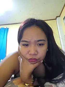 Snapshot of Polished_Princess chatting on April 2026 01:28:01 PM Polished Princess online show from April 2026 01:28:01 PM