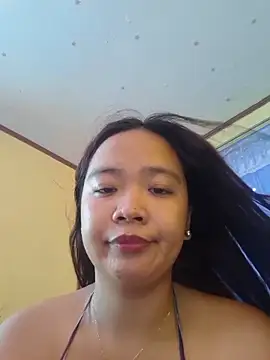 Snapshot of Polished_Princess chatting on May 2026 04:21:02 AM Polished Princess online show from May 2026 04:21:02 AM