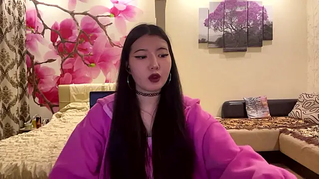 Snapshot of MaeRaads chatting on March 2026 06:47:02 PM MaeRaads online show from March 2026 06:47:02 PM