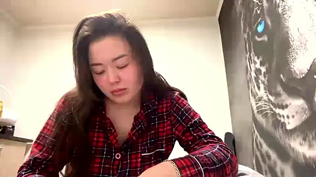 Snapshot of AudieGravely chatting on February 2026 11:17:01 PM AudieGravely online show from February 2026 11:17:01 PM