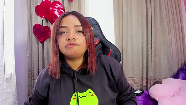 Sienna Lux01 online show from February 2026 02:04:02 PM