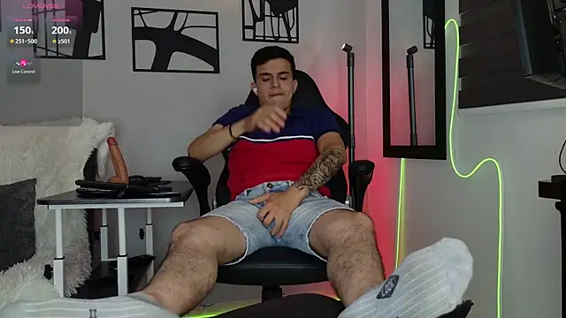 Snapshot of nico_pelusa chatting on February 2026 10:16:02 PM nico pelusa online show from February 2026 10:16:02 PM