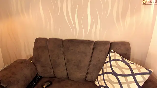 dalila sweett online show from February 2026 07:32:02 PM