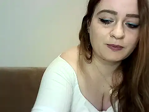 Snapshot of JulietteAnne2 chatting on February 2026 11:22:01 AM JulietteAnne2 online show from February 2026 11:22:01 AM