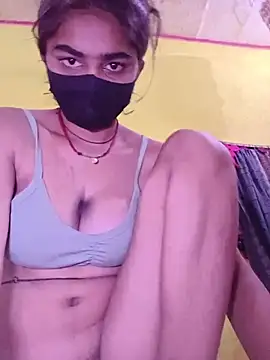 Snapshot of Cute_Mahek99 chatting on June 2026 10:45:02 PM Cute Mahek99 online show from June 2026 10:45:02 PM