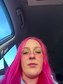 Snapshot of pinkhairfun16 chatting on April 2026 12:00:02 AM pinkhairfun16 online show from April 2026 12:00:02 AM