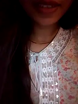 Snapshot of cute_girl_29 chatting on July 2026 01:04:02 PM cute girl 29 online show from July 2026 01:04:02 PM