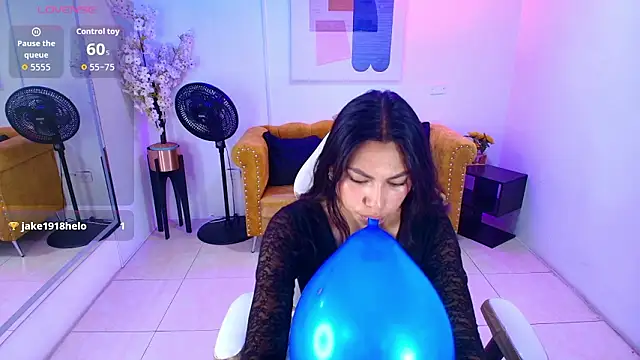 Snapshot of Miia__collins chatting on February 2026 12:26:01 PM Miia collins online show from February 2026 12:26:01 PM