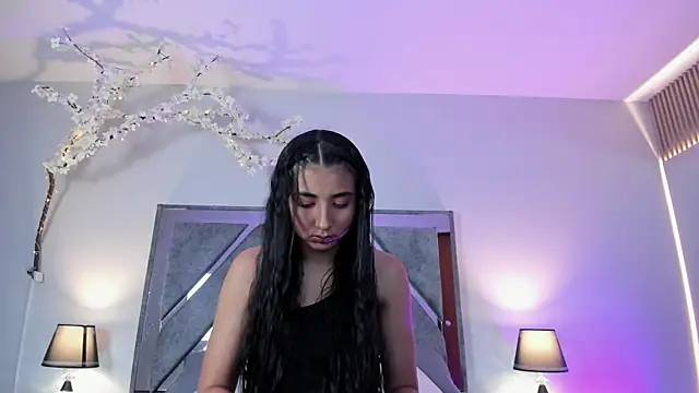 cloe taylor  25 online show from March 2026 01:17:02 PM