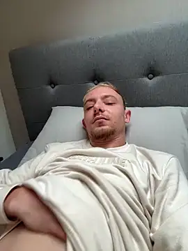 Crevette311 online show from November 2025 11:54:02 AM