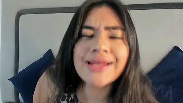 Snapshot of MiaFox_mml chatting on March 2026 08:37:02 PM MiaFox mml online show from March 2026 08:37:02 PM