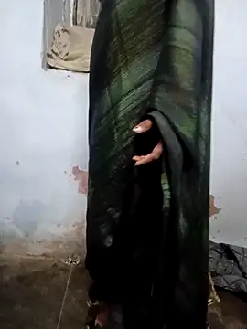 Snapshot of Miss_Komal7 chatting on February 2026 08:02:01 AM Miss Komal7 online show from February 2026 08:02:01 AM