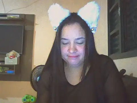 Snapshot of Rebequinha30 chatting on February 2026 06:44:02 AM Rebequinha30 online show from February 2026 06:44:02 AM