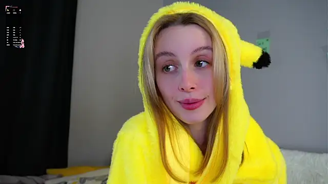 EugeniaEarl online show from May 2026 03:04:02 AM