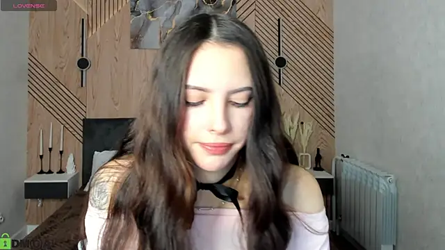 elise robbie online show from February 2026 01:04:01 AM