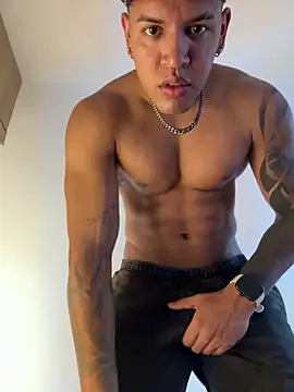 Snapshot of amenadiel_fire chatting on February 2026 07:15:01 PM amenadiel fire online show from February 2026 07:15:01 PM