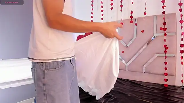 Snapshot of Angel_Lux chatting on February 2026 07:01:02 PM Angel Lux online show from February 2026 07:01:02 PM