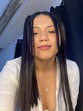 Snapshot of scarleth_marquezz chatting on June 2026 11:07:01 PM scarleth marquezz online show from June 2026 11:07:01 PM