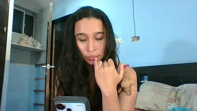 Snapshot of scarlettscottx_ chatting on June 2026 11:03:01 PM scarlettscottx online show from June 2026 11:03:01 PM