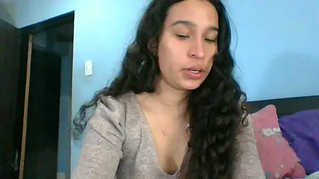 Snapshot of scarlettscottx_ chatting on July 2026 01:57:01 AM scarlettscottx online show from July 2026 01:57:01 AM