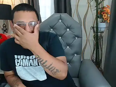 Snapshot of victoriacock69 chatting on February 2026 06:31:02 AM victoriacock69 online show from February 2026 06:31:02 AM