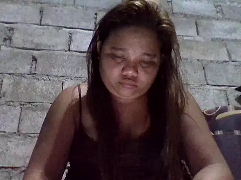 sweetlyn31 online show from June 2026 10:51:01 PM