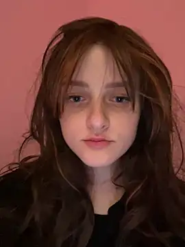 Snapshot of Amira_amur chatting on March 2026 06:14:02 PM Amira amur online show from March 2026 06:14:02 PM