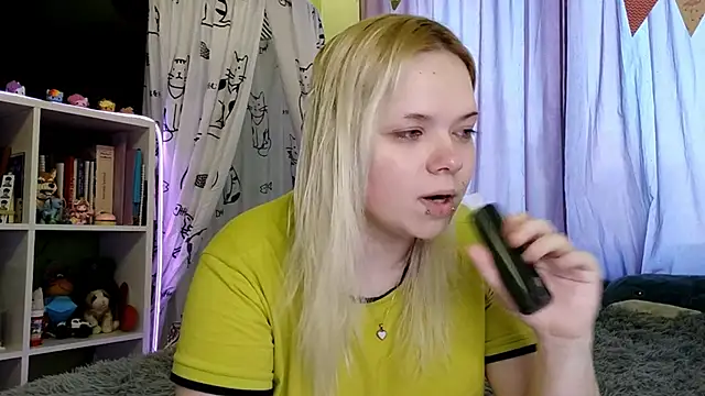 Snapshot of Karengilgun chatting on February 2026 02:59:02 PM Karengilgun online show from February 2026 02:59:02 PM