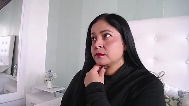 Snapshot of Jessicabloom chatting on March 2026 12:33:02 PM Jessicabloom online show from March 2026 12:33:02 PM