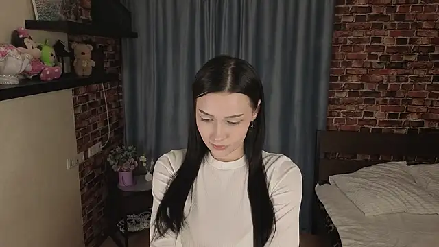 Six Seven7 online show from March 2026 12:11:01 PM