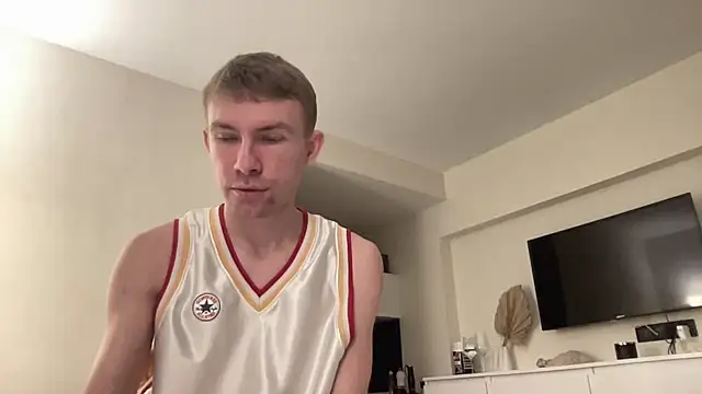 mikenjay online show from February 2026 06:27:01 PM