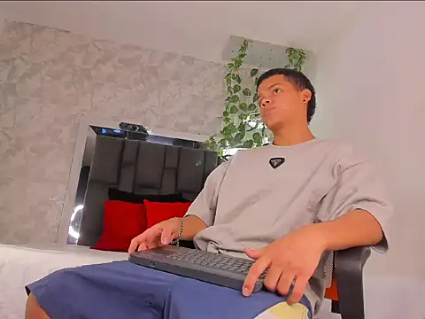 Snapshot of PATRIICKMILLER chatting on March 2026 03:41:01 PM PATRIICKMILLER online show from March 2026 03:41:01 PM