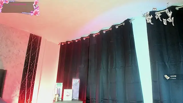 MilyFerrer online show from June 2026 02:18:02 AM