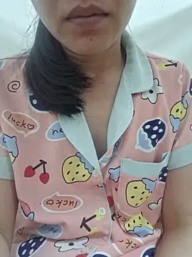 Snapshot of kieuqueen92 chatting on February 2026 12:05:02 PM kieuqueen92 online show from February 2026 12:05:02 PM